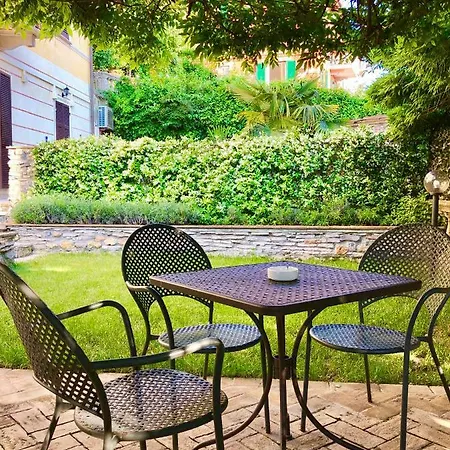 בית הארחה Cernaia 2*