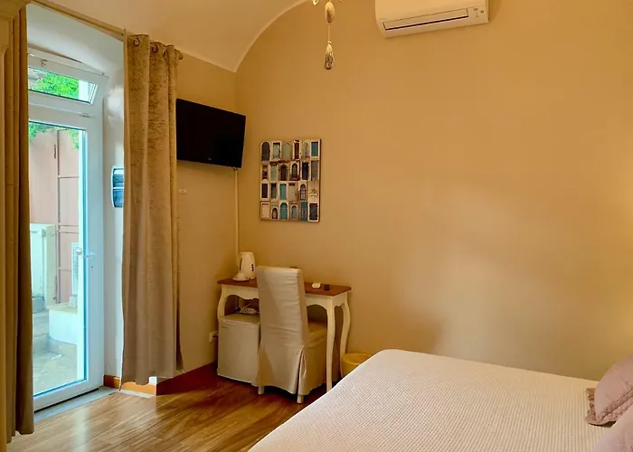 Cernaia 2* La Spezia